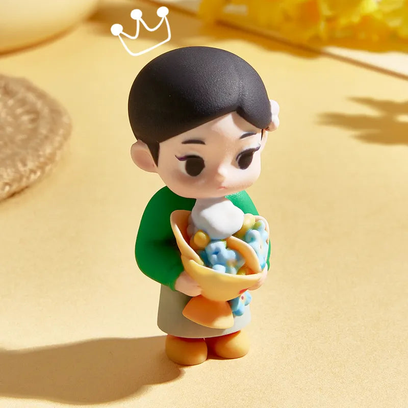 Custom Made 3D Mini Figure Office Desk Figurine Based on Your Picture Cute and Professional Style Production Time: 10 Business Days