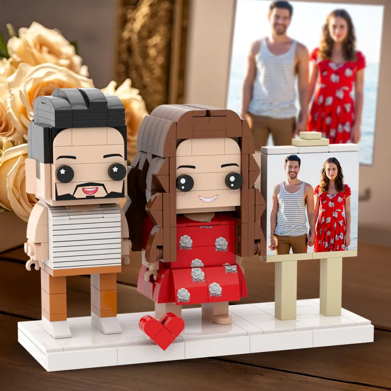Couple custom brick figure gift with QR-code instructions
