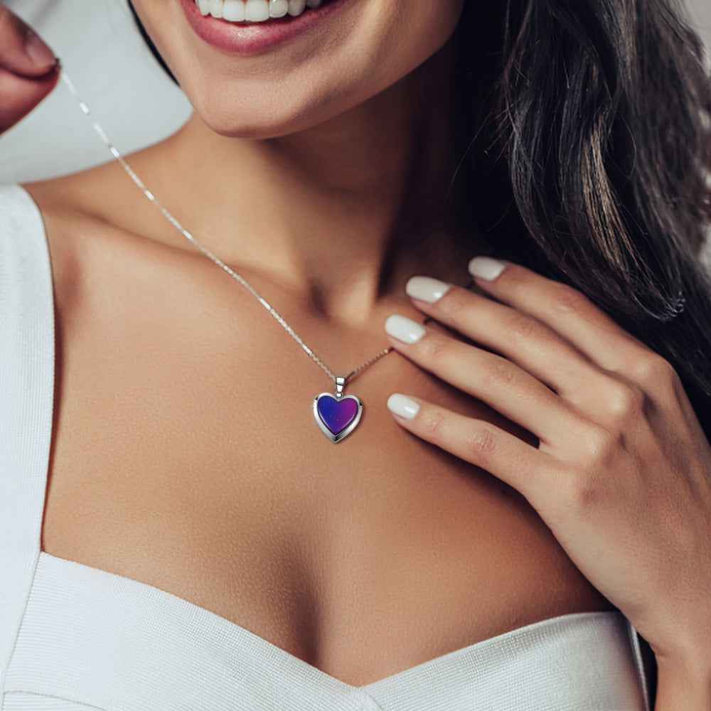Custom Photo Heart Mood Locket Necklace Temperature Sensing Color Changing Pendant Necklace