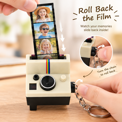 Personalized Photo Camera Keychain for Kids – Mini Film Camera with 5–10 Photos