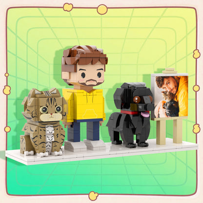 Figuras de ladrillo personalizadas de cuerpo completo de una persona, un gato y un perro con marco, regalo de aniversario personalizado, regalo de cumpleaños