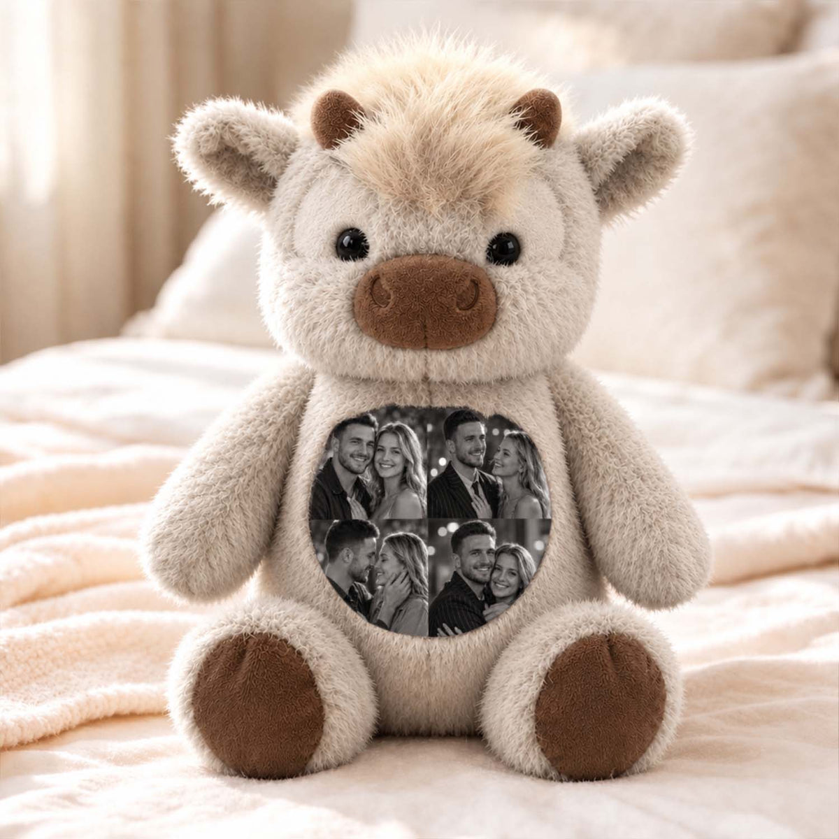 MadeMine personalized Highland Cow plush toy with custom photo, soft stuffed animal featuring detailed Highland Cow design and personalized face.
