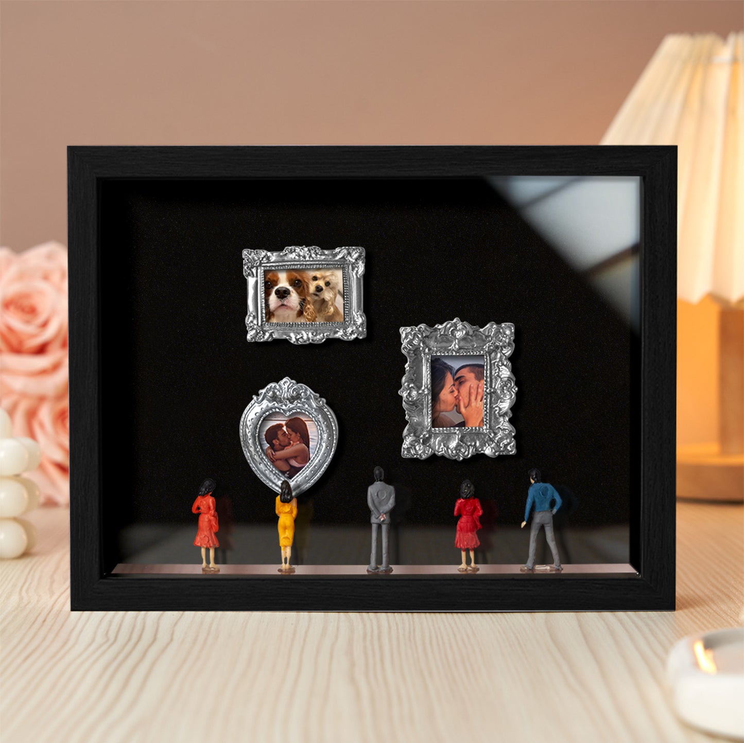 MadeMine personalized couple's gift with black frame and spotlights, featuring miniature museum design for a romantic keepsake.