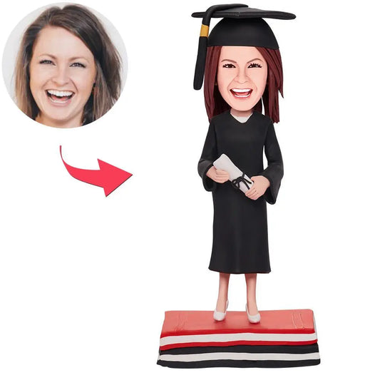 Figuras cabezonas personalizadas de niña graduada con texto grabado