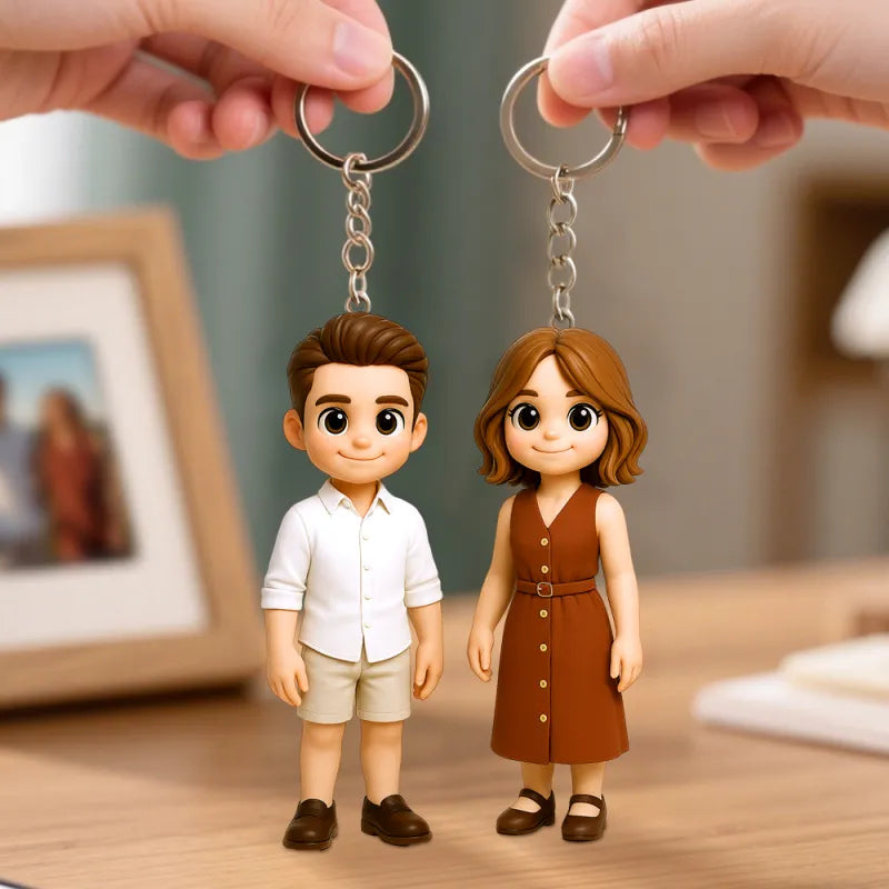 Custom 3D mini figure keychain from MadeMine featuring a personalized doll based on a user photo.