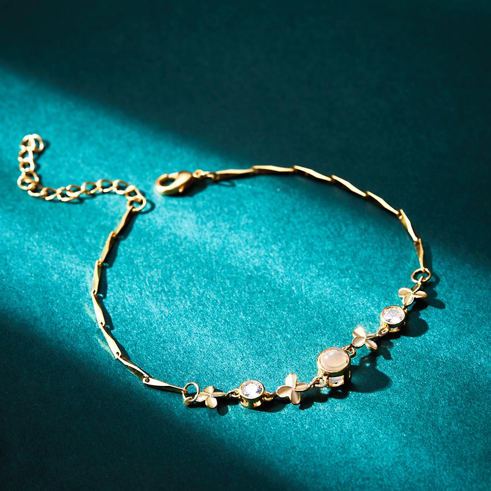 Armband met gepersonaliseerde fotoprojectie: armband met klavertje vier-projectie, een perfect cadeau voor vrouwen.