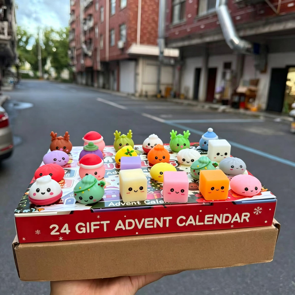 2026 Christmas Squishy Advent Calendar – 24-Day Dumpling Fidget Toy for Kids