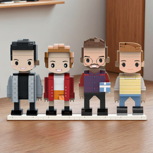 Custom LEGO-style family figures – from real pictures
